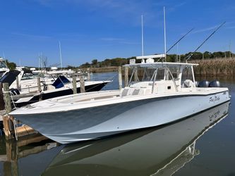 43' Invincible 2017 Yacht For Sale